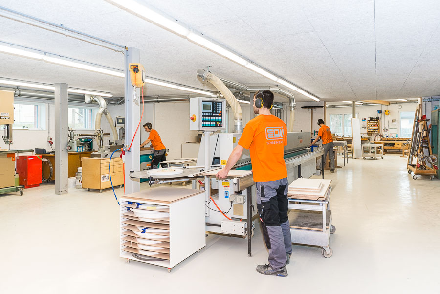 Werkstatt Schreinerei Egli AG, Niederstetten Werkstatt Schreinerei Egli AG, Niederstetten