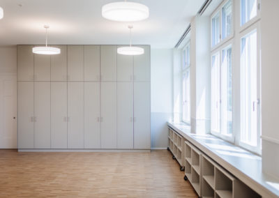 Schulhaus Oberuzwil, Schreinerei Egli AG, Niederstetten